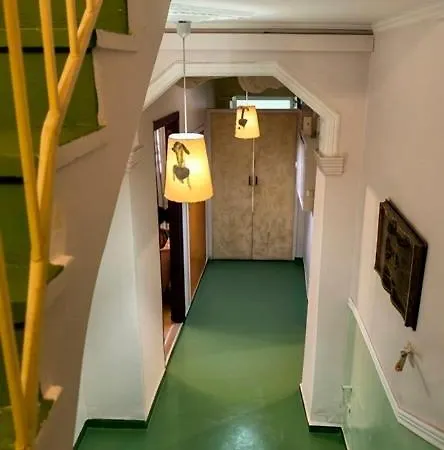 Boutique Florence Эрмуполис