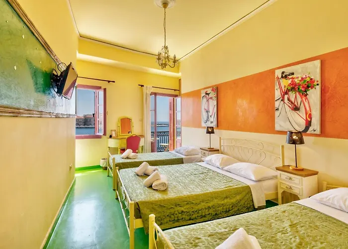 בית הארחה Boutique Florence ארמופוליס