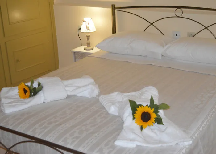 Boutique Florence 3* ארמופוליס